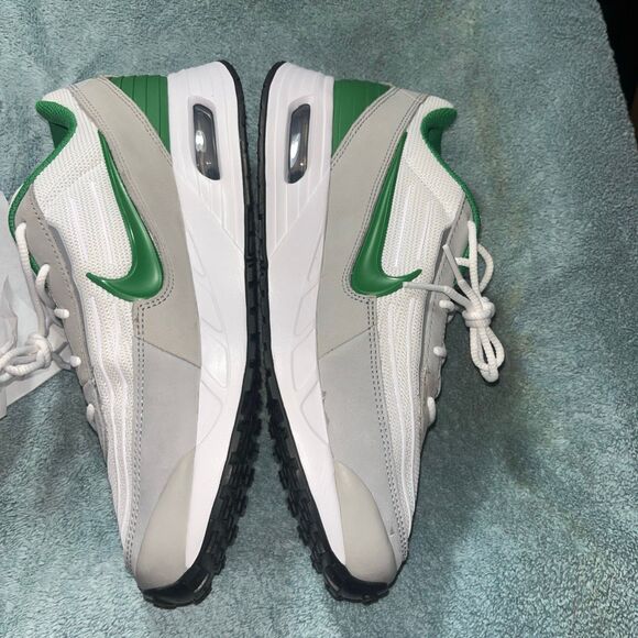 Nike main image 10